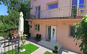 Casa Adelina